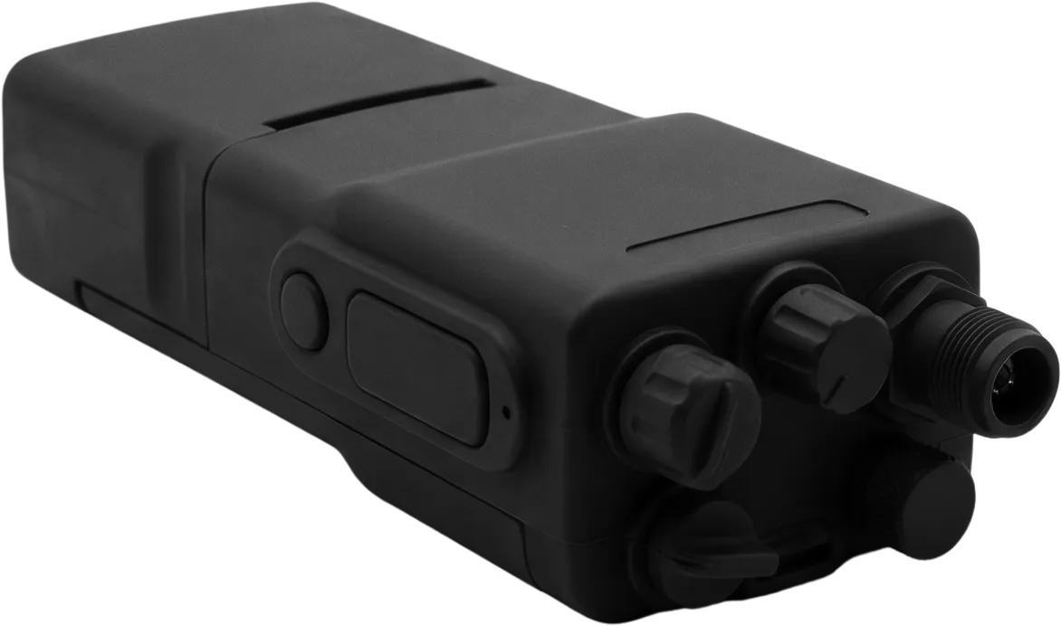 Vakumlu kalıplama ile üretilmiş, yanmazlık sertifikasına sahip mat siyah poliüretan telsiz gövdesi prototipi.